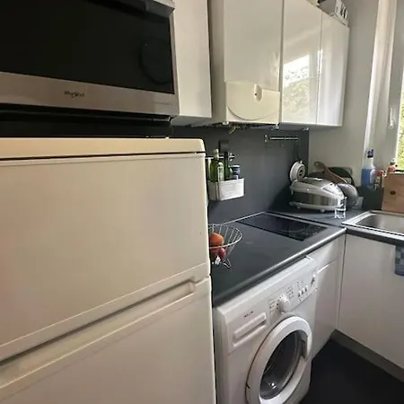 Appart Lumineux Buttes-chaumont Appartement Parijs